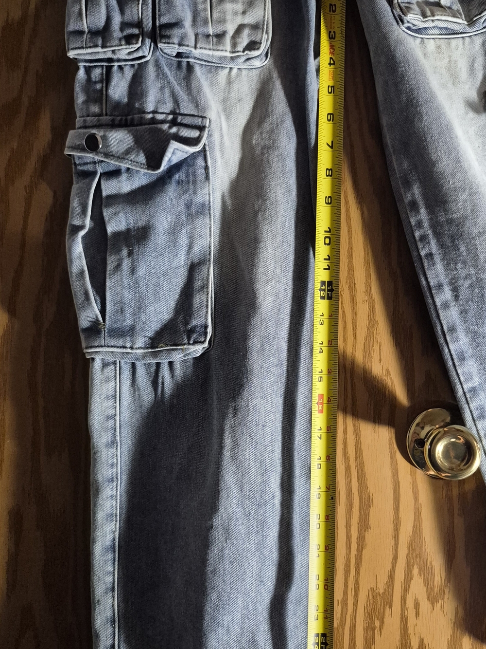 Luna Womans Cargo Jeans in Light Blue Denim
